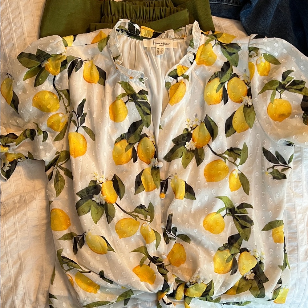 Lemon Print Blouse - White and Yellow